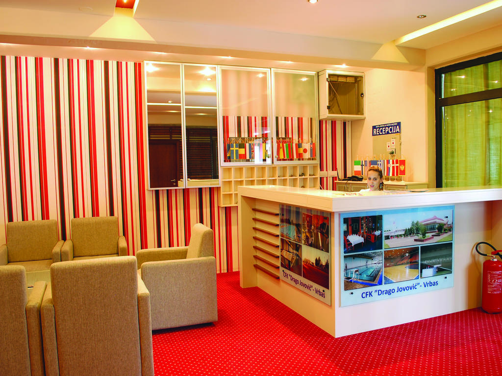 Holiday Park Cfk Vrbas Luaran gambar